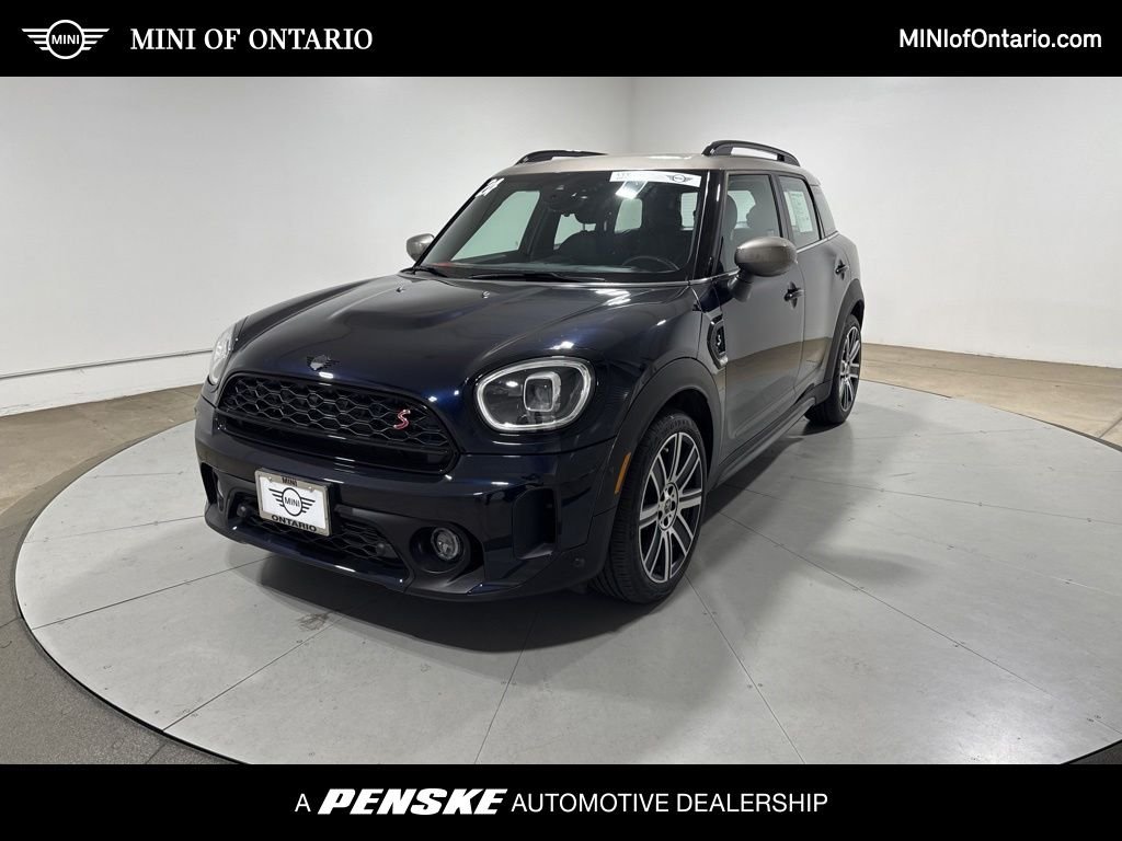 2024 MINI Countryman Cooper S's photo