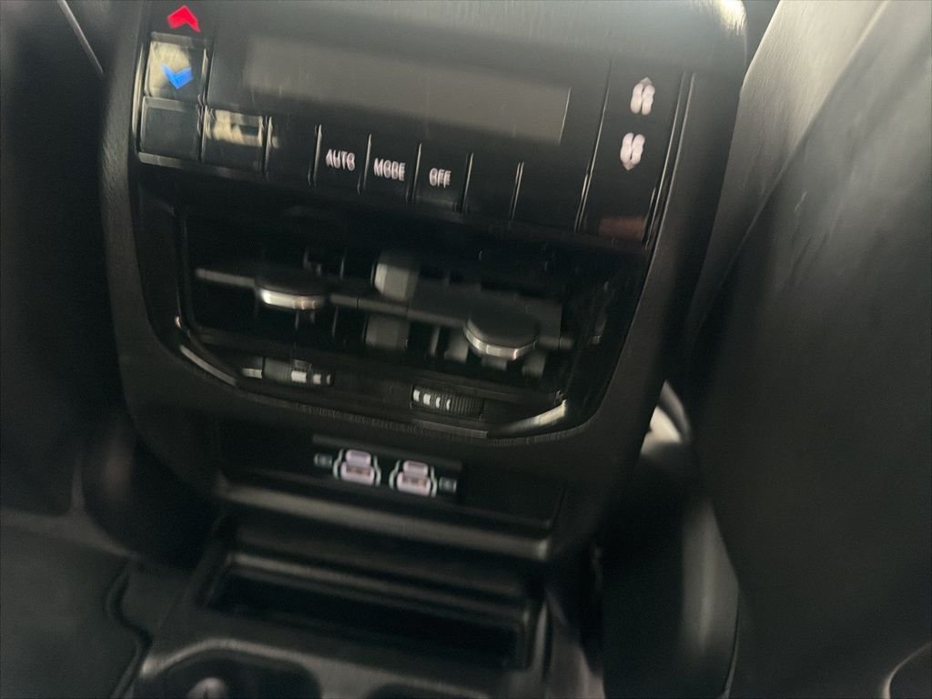 Used 2023 Black Jeep Laredo image 25