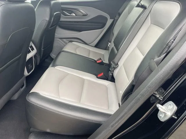 2024 GMC Terrain SLT - Photo 10