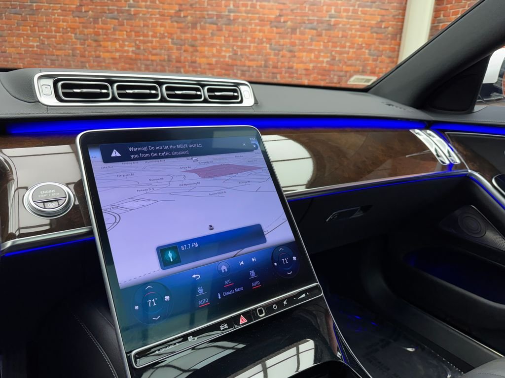 Certified Used 2022  Mercedes-Benz S 500 image 19