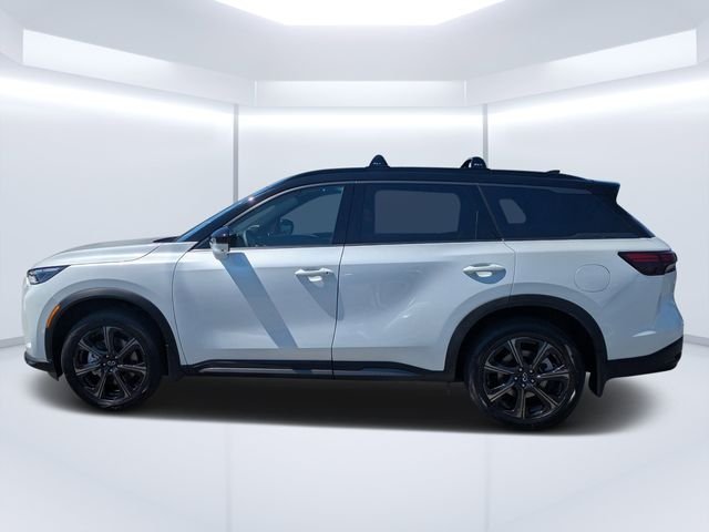 New 2026 2T RAD WHT INFINITI Autograph AWD image 6