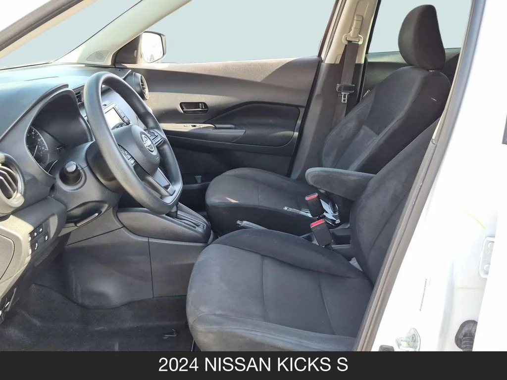 Used 2024 White Nissan S image 14
