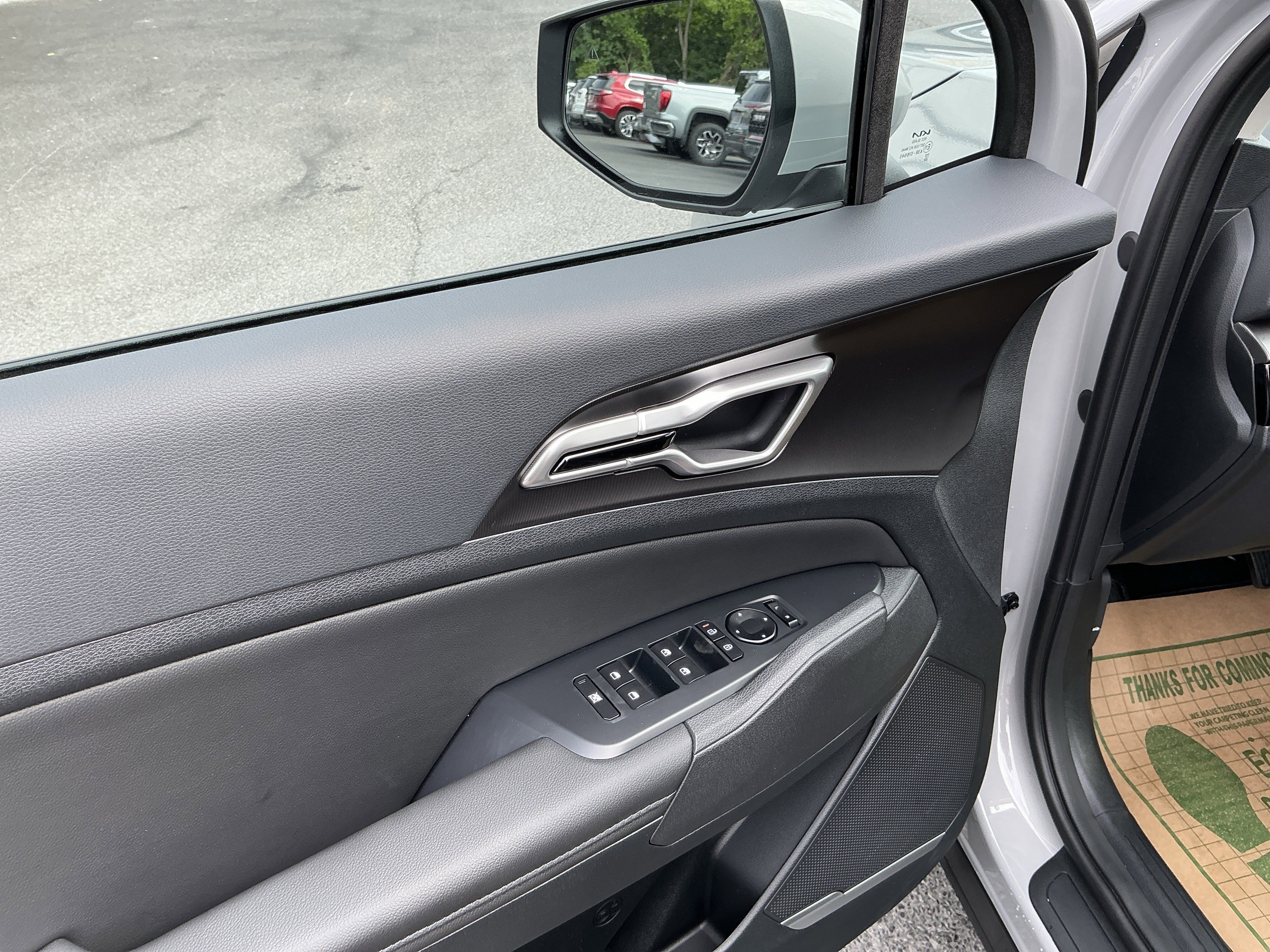 New 2026 Wolf Gray Kia EX image 31