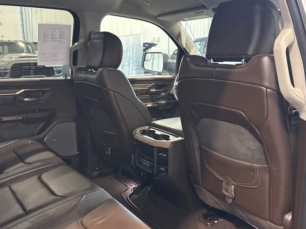 Used 2025 White Ram Limited image 34