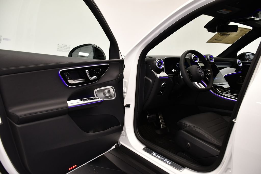 2025 Mercedes-Benz GLC Base - Photo 35