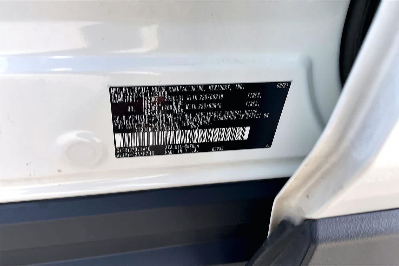 Used 2021 Blizzard Pearl Toyota Hybrid Limited image 37