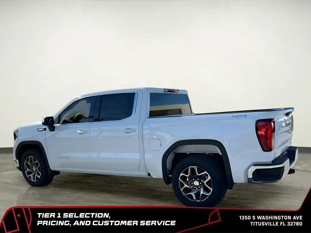 New 2026 Summit White GMC SLE image 5
