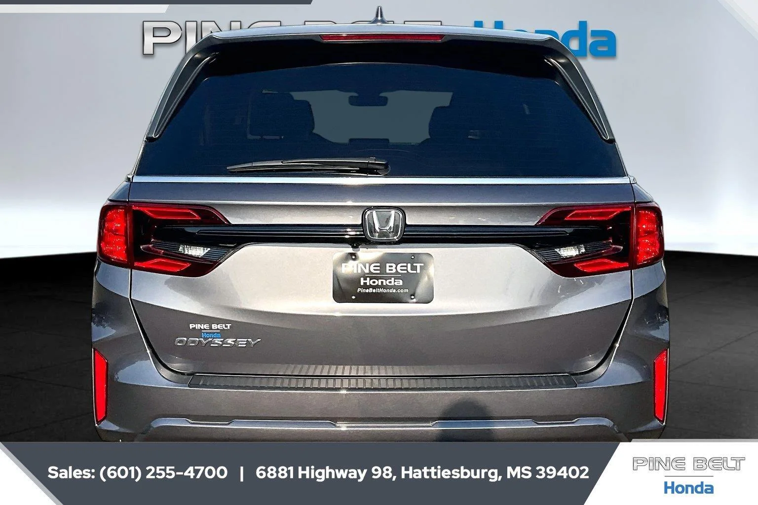 Used 2026 Modern Steel Metallic Honda EX-L image 4