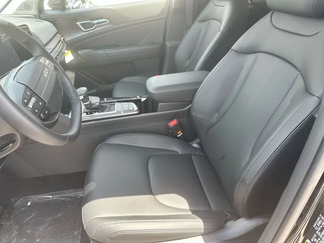 New 2026 Ebony Black Kia EX image 15
