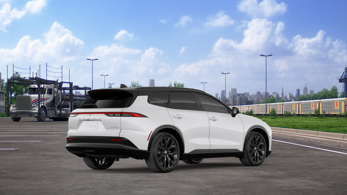 New 2026 Oxygen White with Black roof Toyota Limited image 18