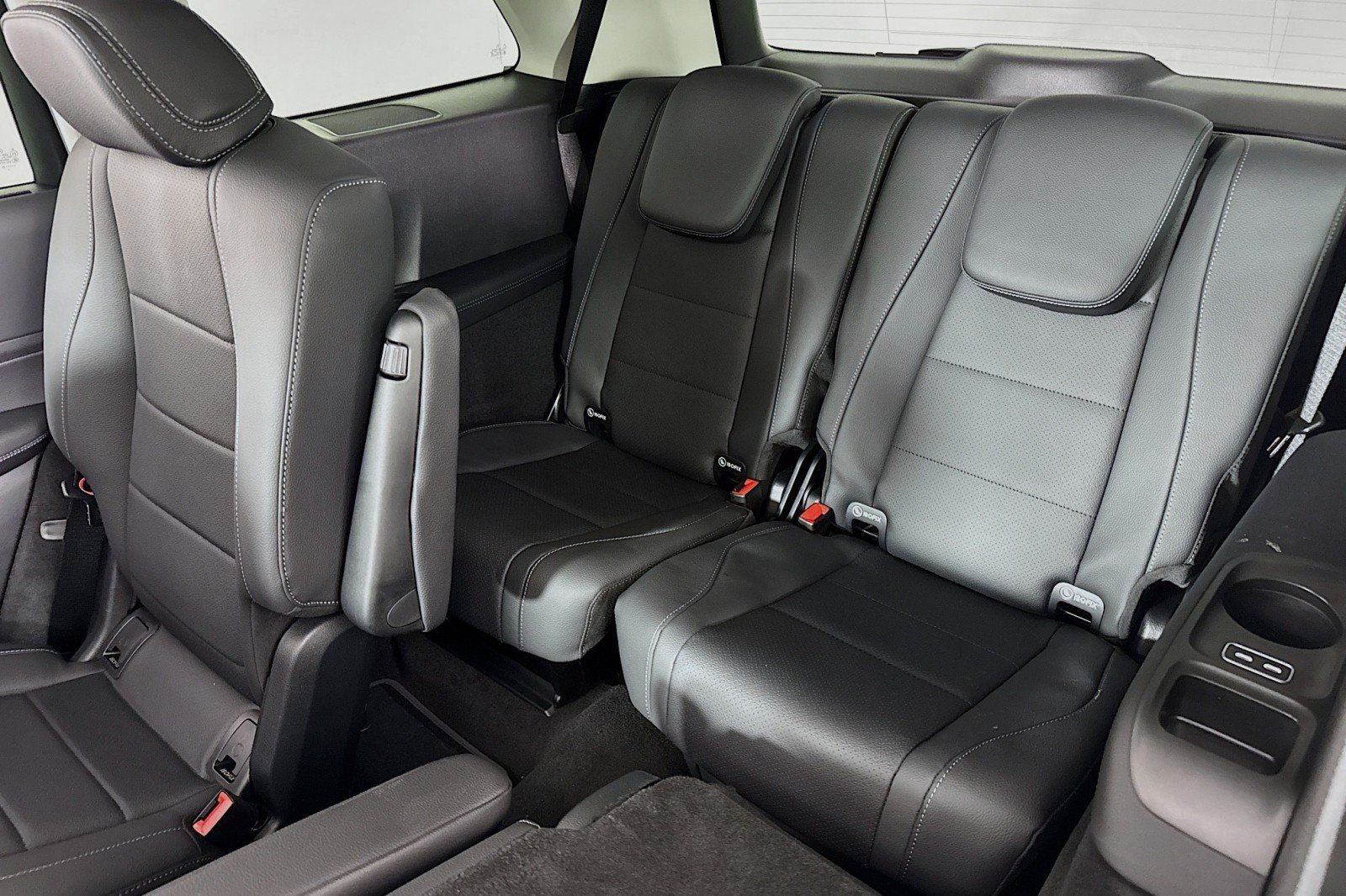 New 2026 Black Mercedes-Benz GLS 450 4MATIC® SUV image 8
