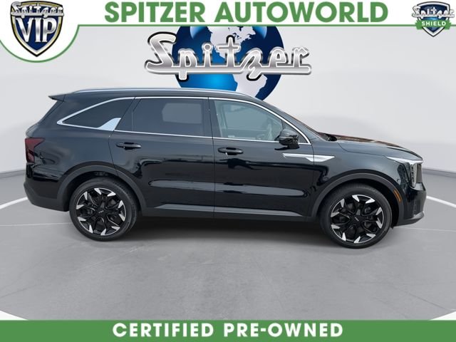 Used 2025 Black Kia EX image 9