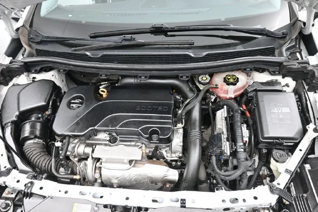 Certified Used 2019 Summit White Chevrolet LT image 34