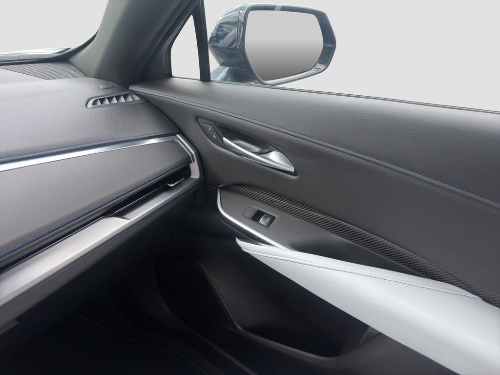 2025 Cadillac XT4 Sport - Photo 26