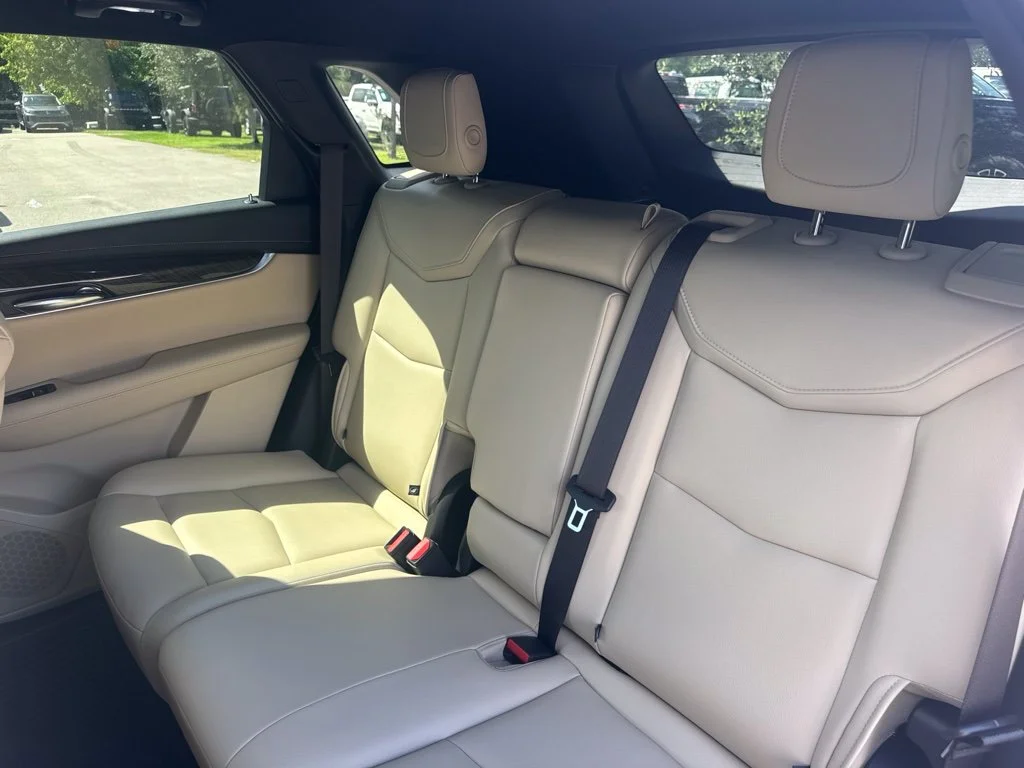 Used 2019 Silver Cadillac Base image 10