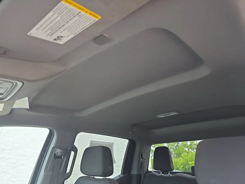 2023 Chevrolet Silverado 1500 LT - Photo 19