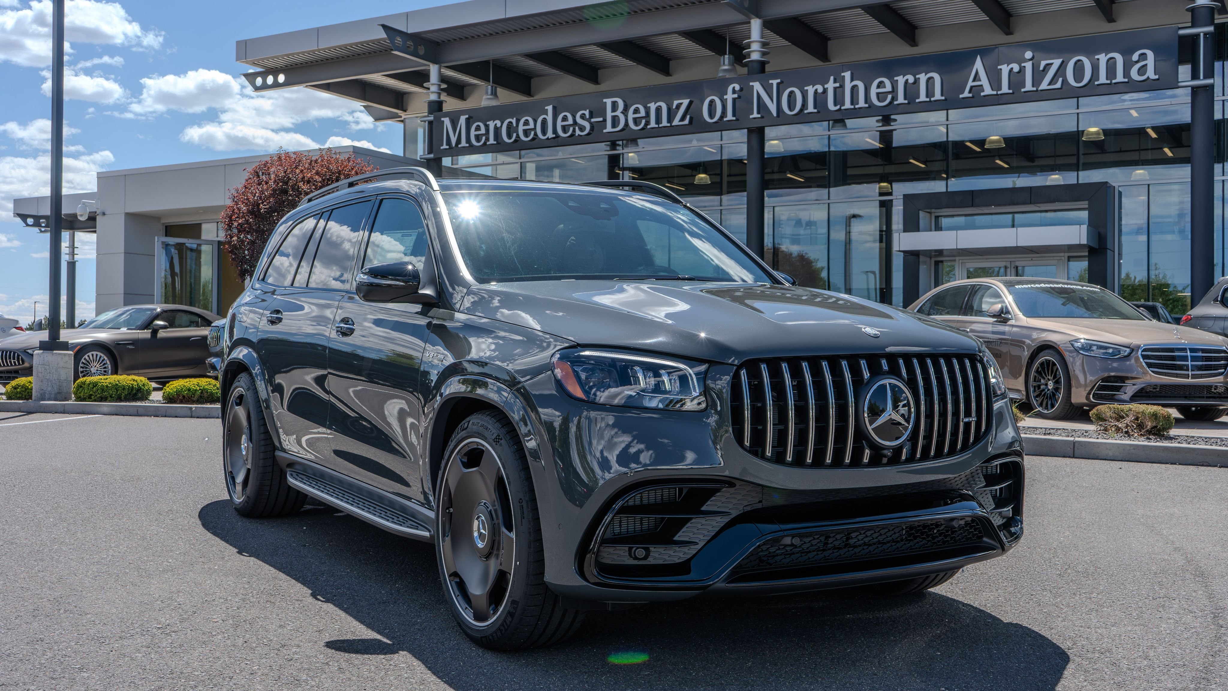 New 2026 MANUFAKTUR Silicon Grey Mercedes-Benz GLS 63 AMG® image 1