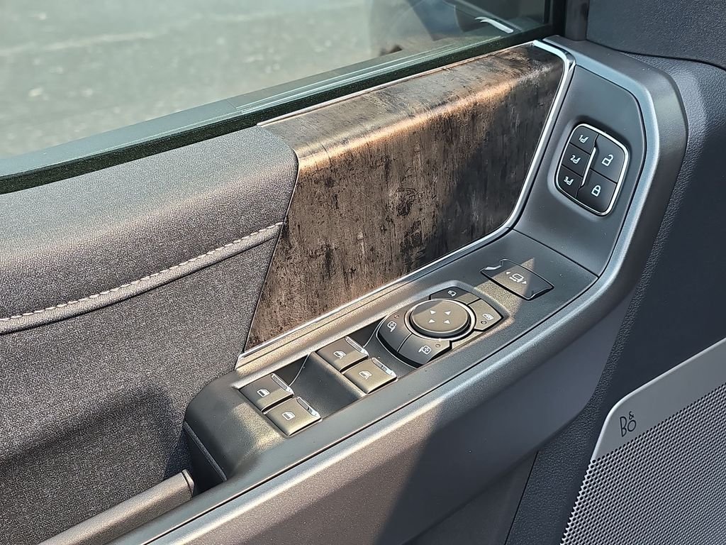 2026 Ford F-350 Super Duty Lariat - Photo 19