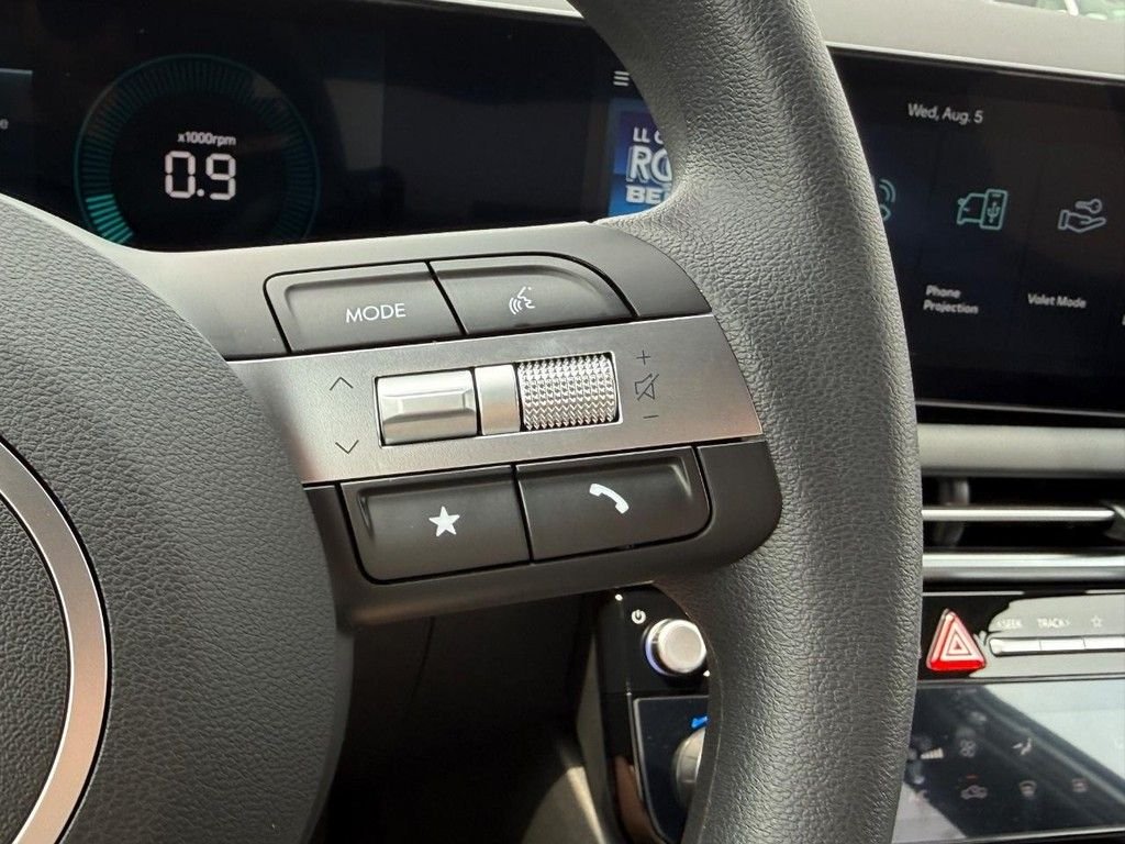 New 2026 White Hyundai SEL AWD image 29