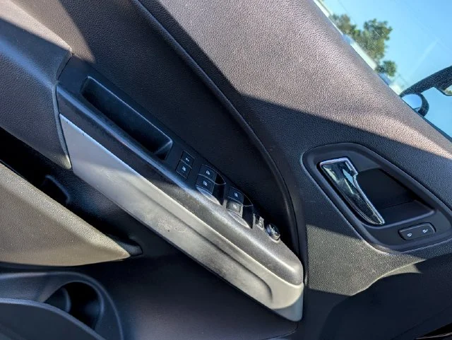 Used 2020 Black Chevrolet ZR2 image 11