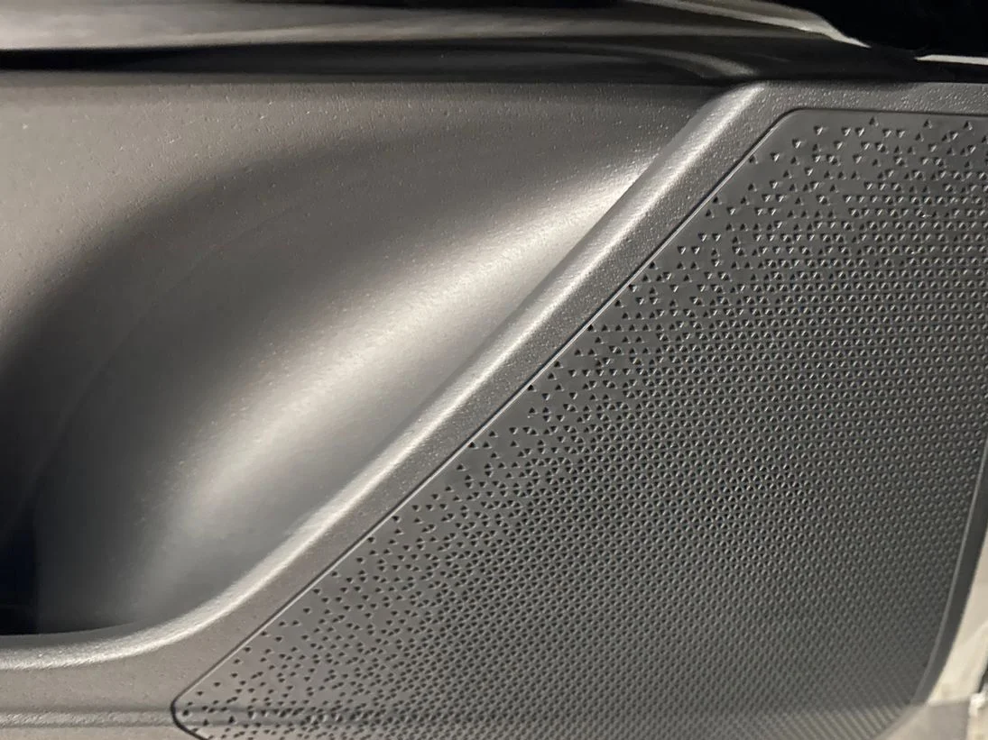New 2026 Gray Kia Wind image 13