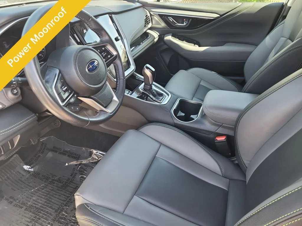 Used 2021 White Subaru Onyx Edition XT image 8