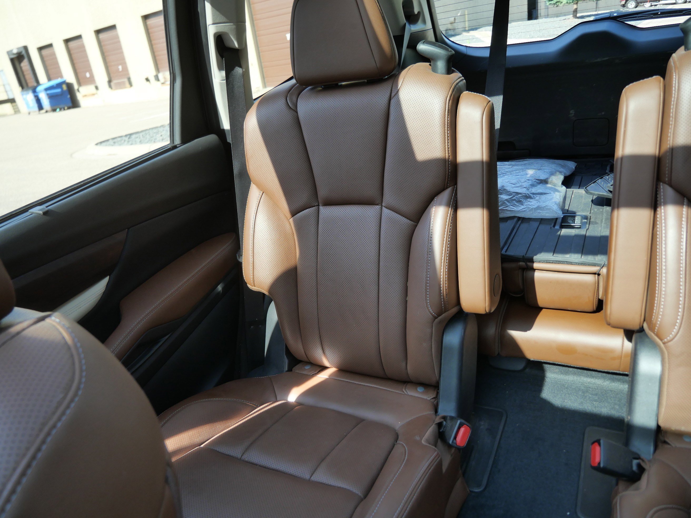 Used 2019 Magnetite Gray Metallic Subaru Touring image 12