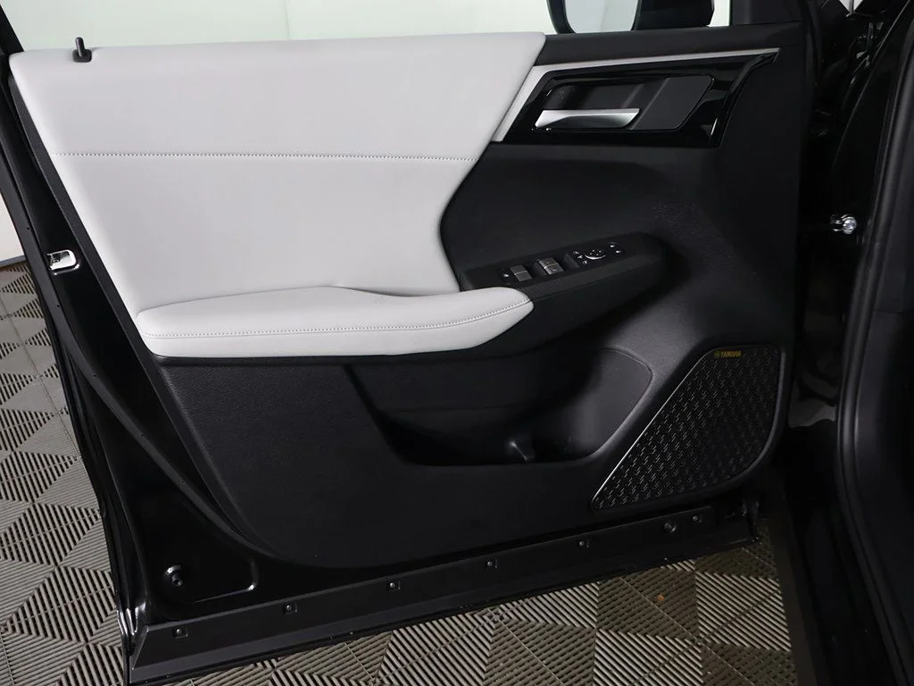 2025 Mitsubishi Outlander SE - Photo 27