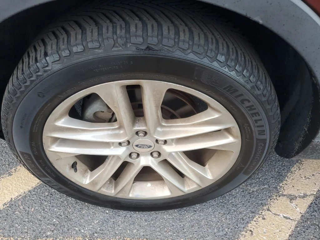 Used 2016 Brown Ford Limited image 10