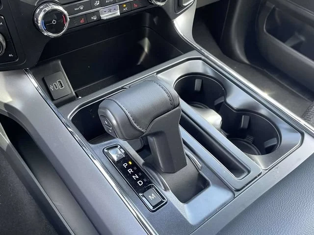 New 2026 Antimatter Blue Metallic Ford XLT image 25