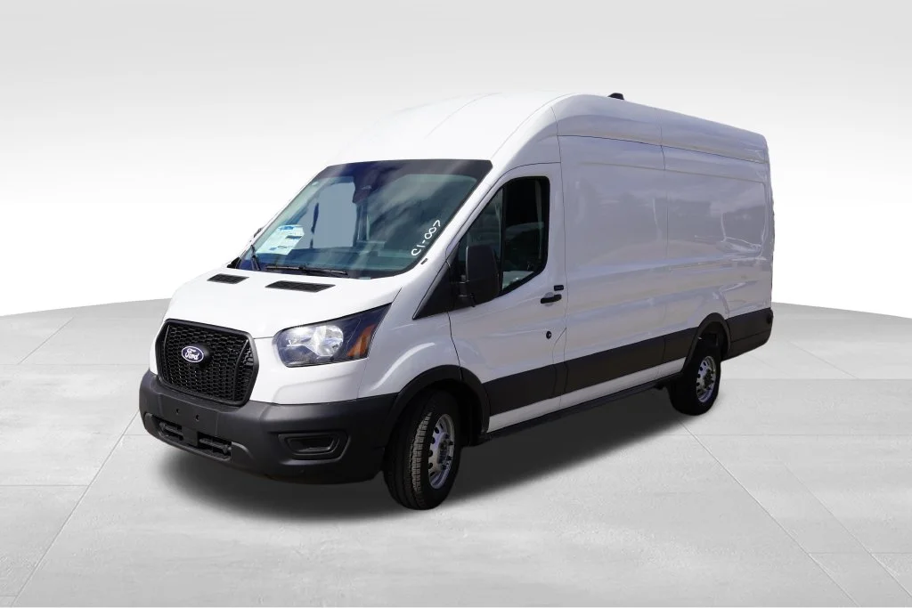 New 2027 Oxford White Ford Base image 7