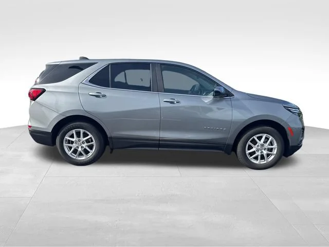 Used 2024 Sterling Gray Metallic Chevrolet LT image 7