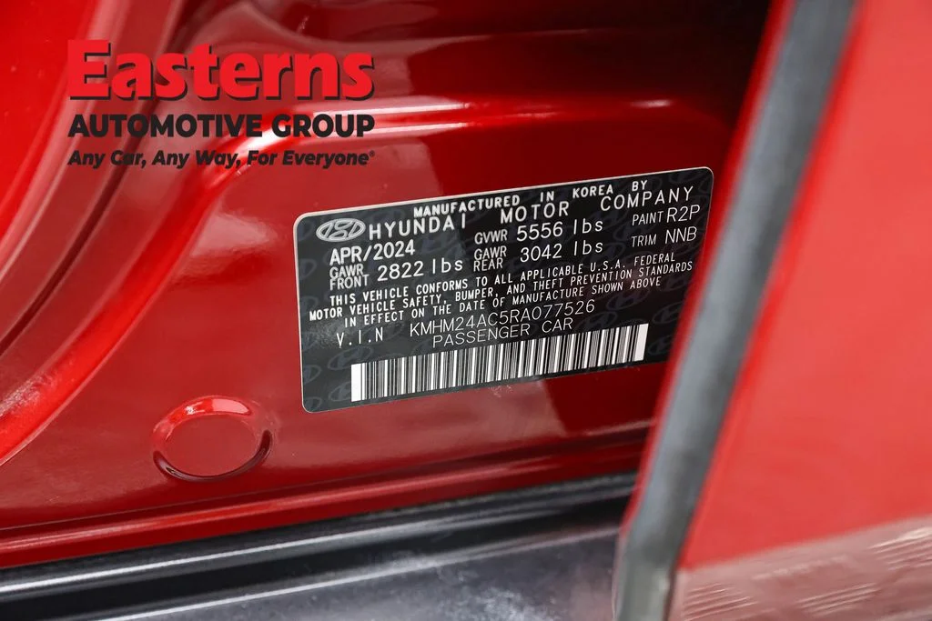 Used 2024 Red Hyundai SE image 36