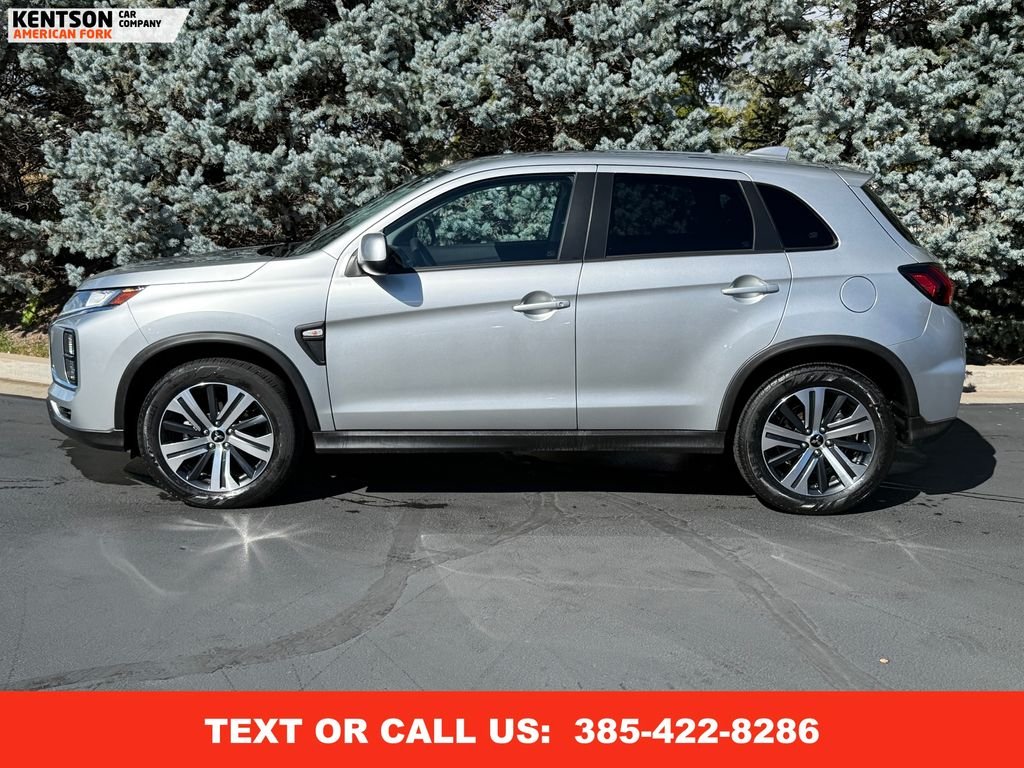 2025 Mitsubishi Outlander Sport ES SE LE photo 3