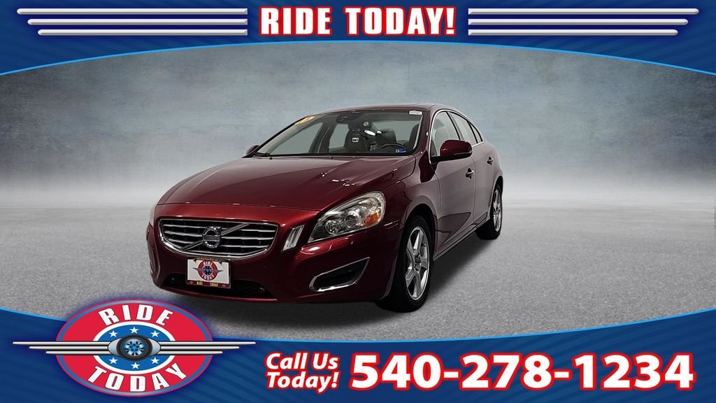 Used 2013 Red Volvo  image 1