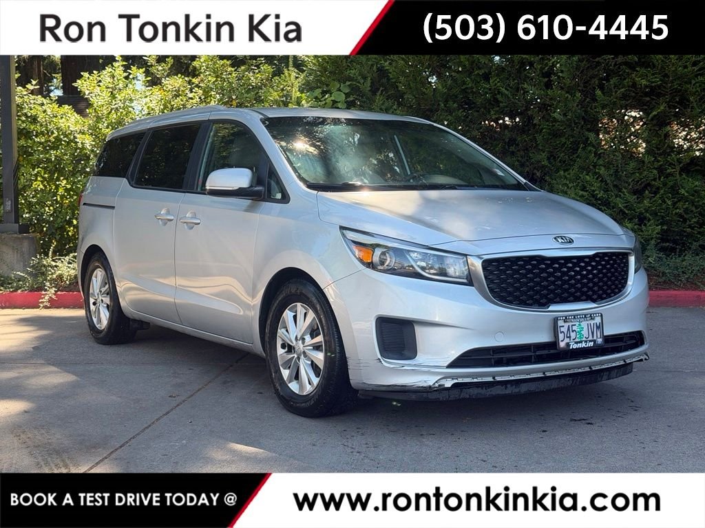 Used 2016 Bright Silver Metallic Kia LX image 1