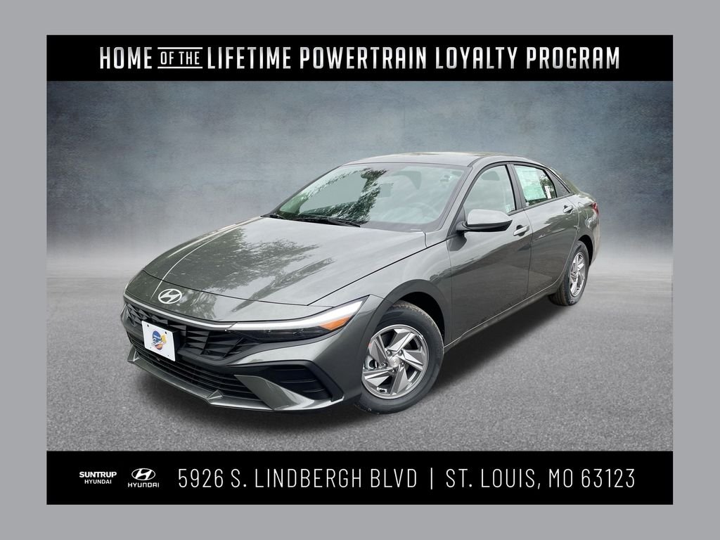 2025 Hyundai Elantra SE