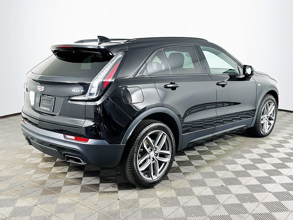 Used 2019 Stellar Black Metallic Cadillac Sport image 5