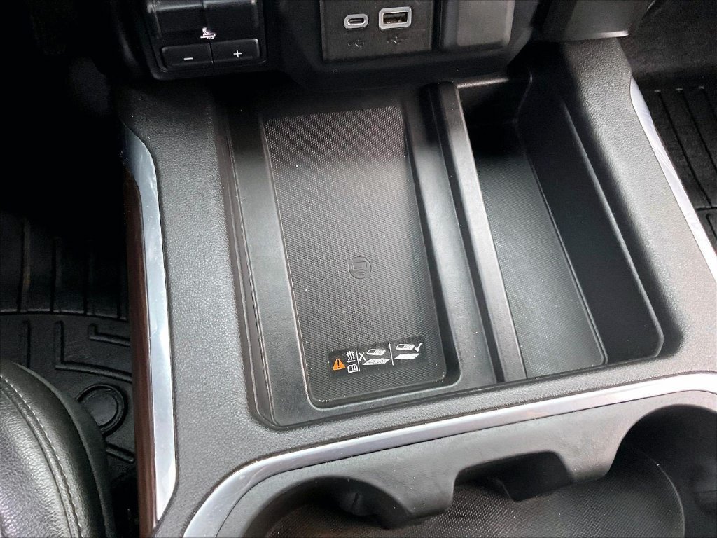 Used 2019 Gray GMC SLT image 26