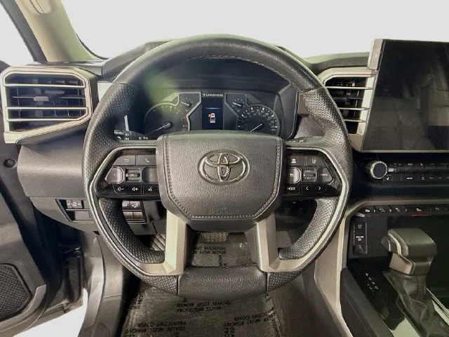 Used 2022 Gray Toyota SR5 image 11