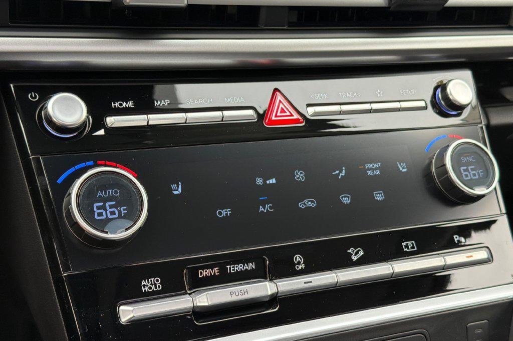 New 2027 Gray Hyundai XRT AWD image 19