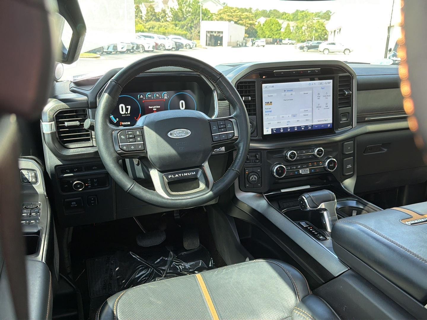 Used 2023 Agate Black Ford Platinum image 19