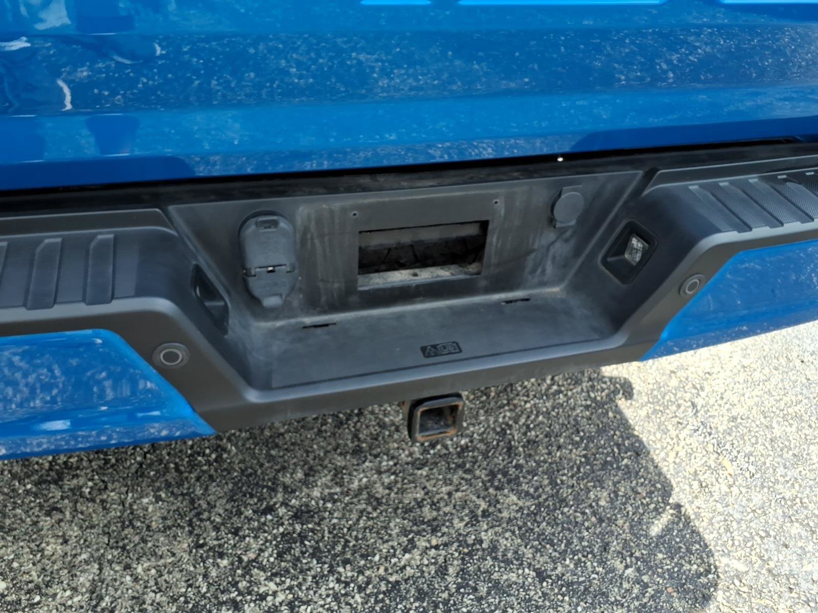 Used 2021 Velocity Blue Metallic Ford XL image 19