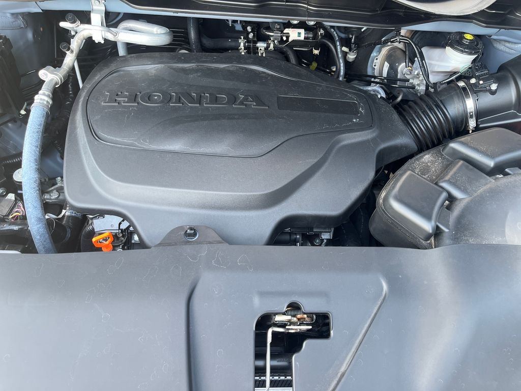 Used 2025 Gray Honda Sport-L image 32