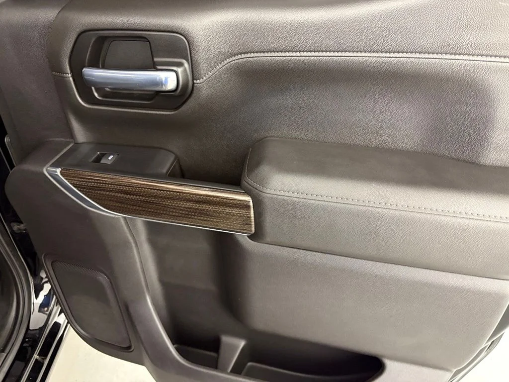 Used 2021 Black Chevrolet RST image 45
