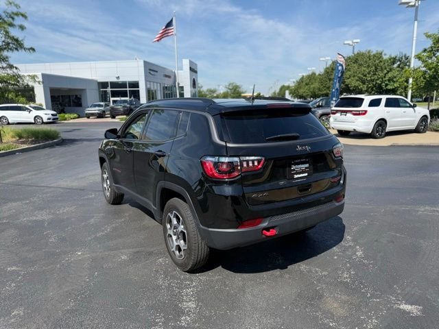 Certified Used 2022 Diamond Black Jeep Trailhawk image 3
