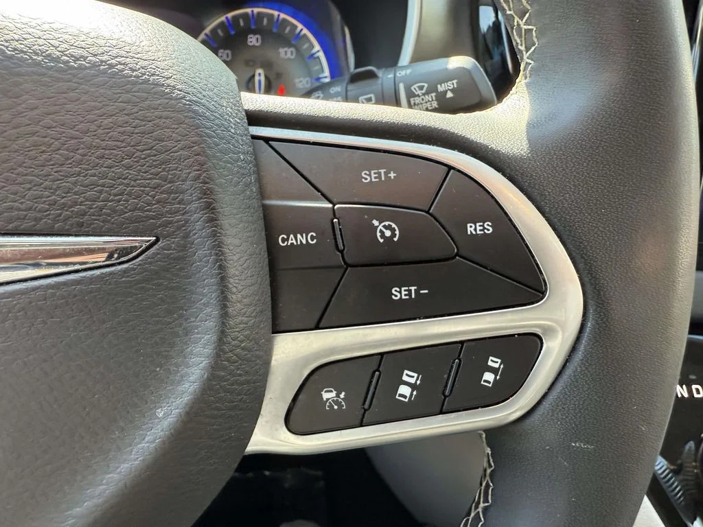 Used 2024 White Chrysler Touring L image 23