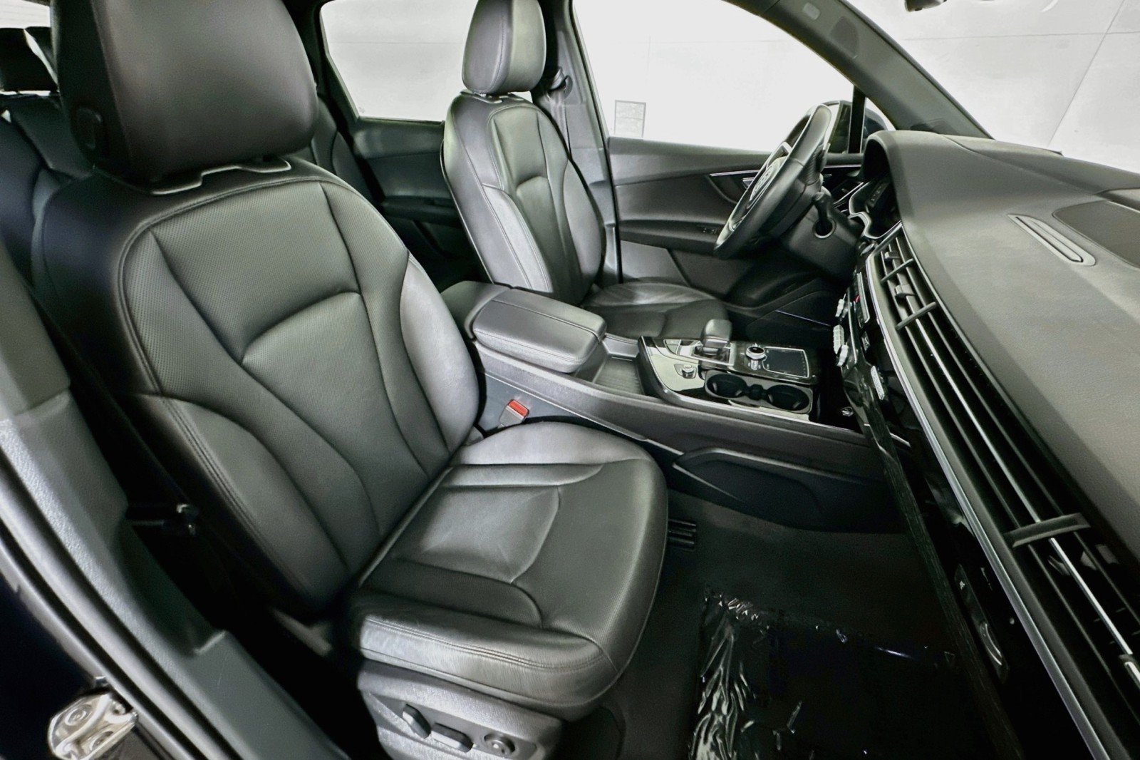 Used 2018 Ink Blue Metallic Audi Prestige image 8