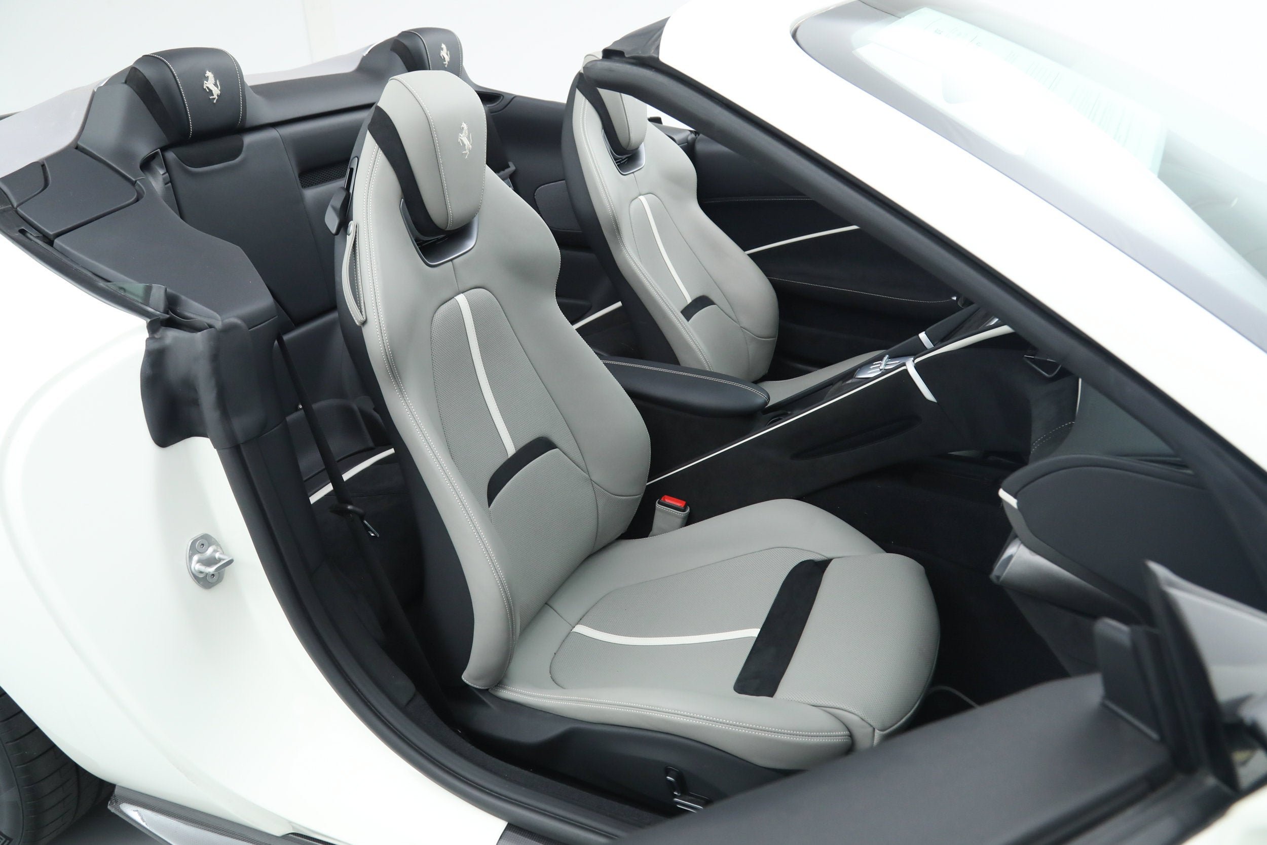 Certified Used 2024 Bianco Avus Ferrari  image 23