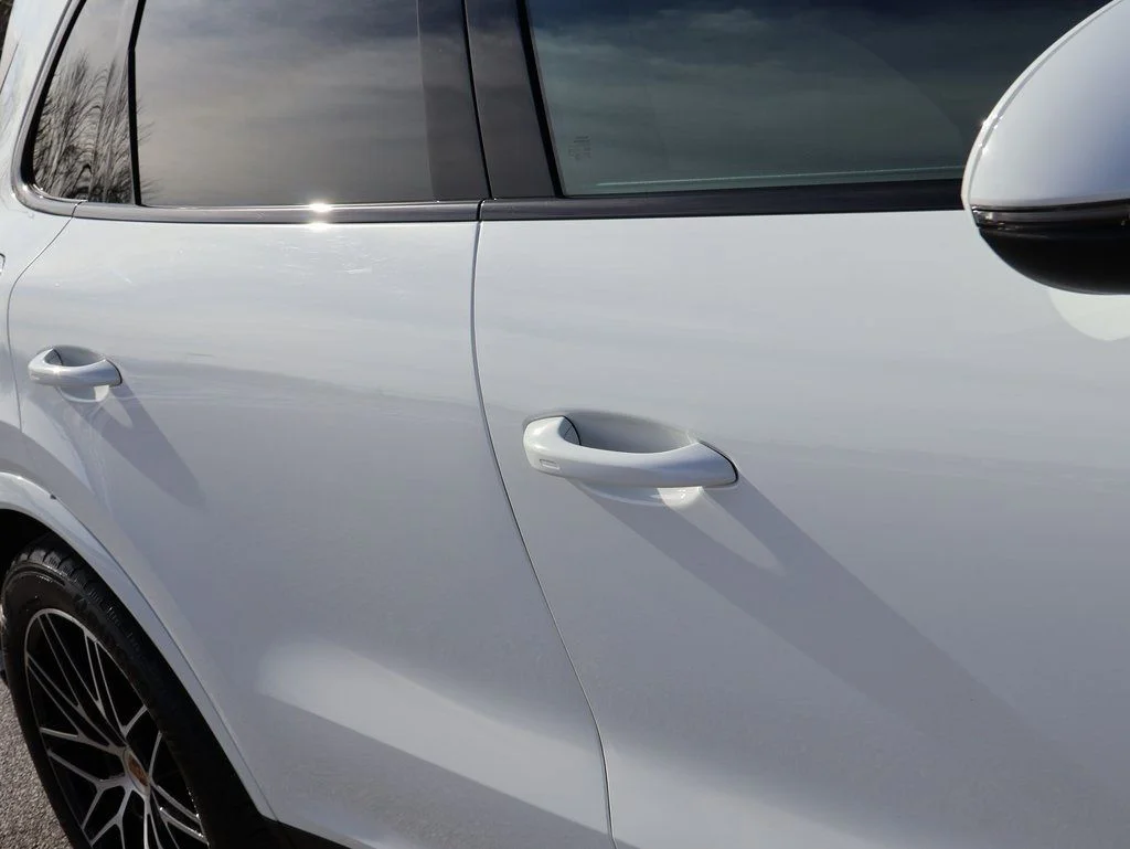 Used 2025 White Porsche  image 16